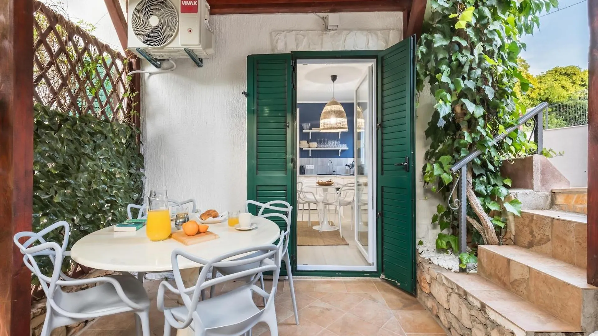 Inviting Apartment In Slatine Near The Seabeach 0*, Trogir